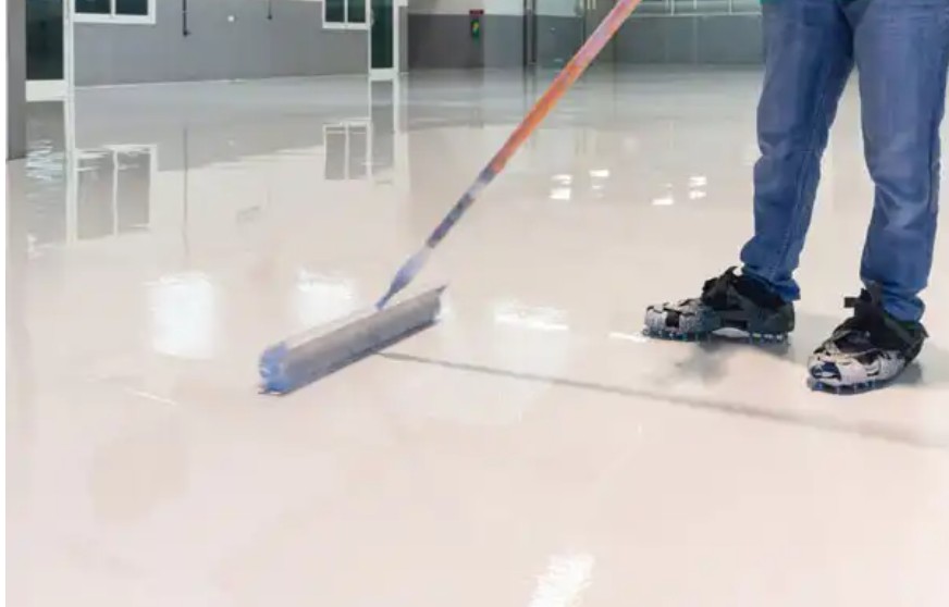 Chemical resistant epoxy floor for industrial use