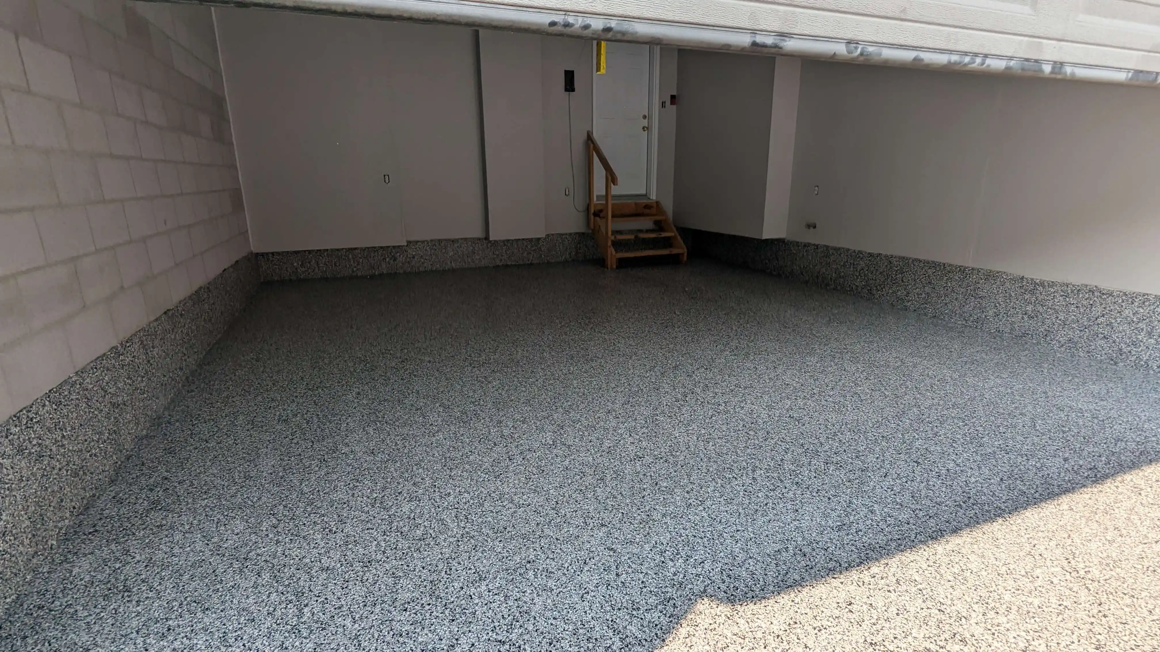 Garage epoxy flooring with full flake system and gloss finish in Newmarket