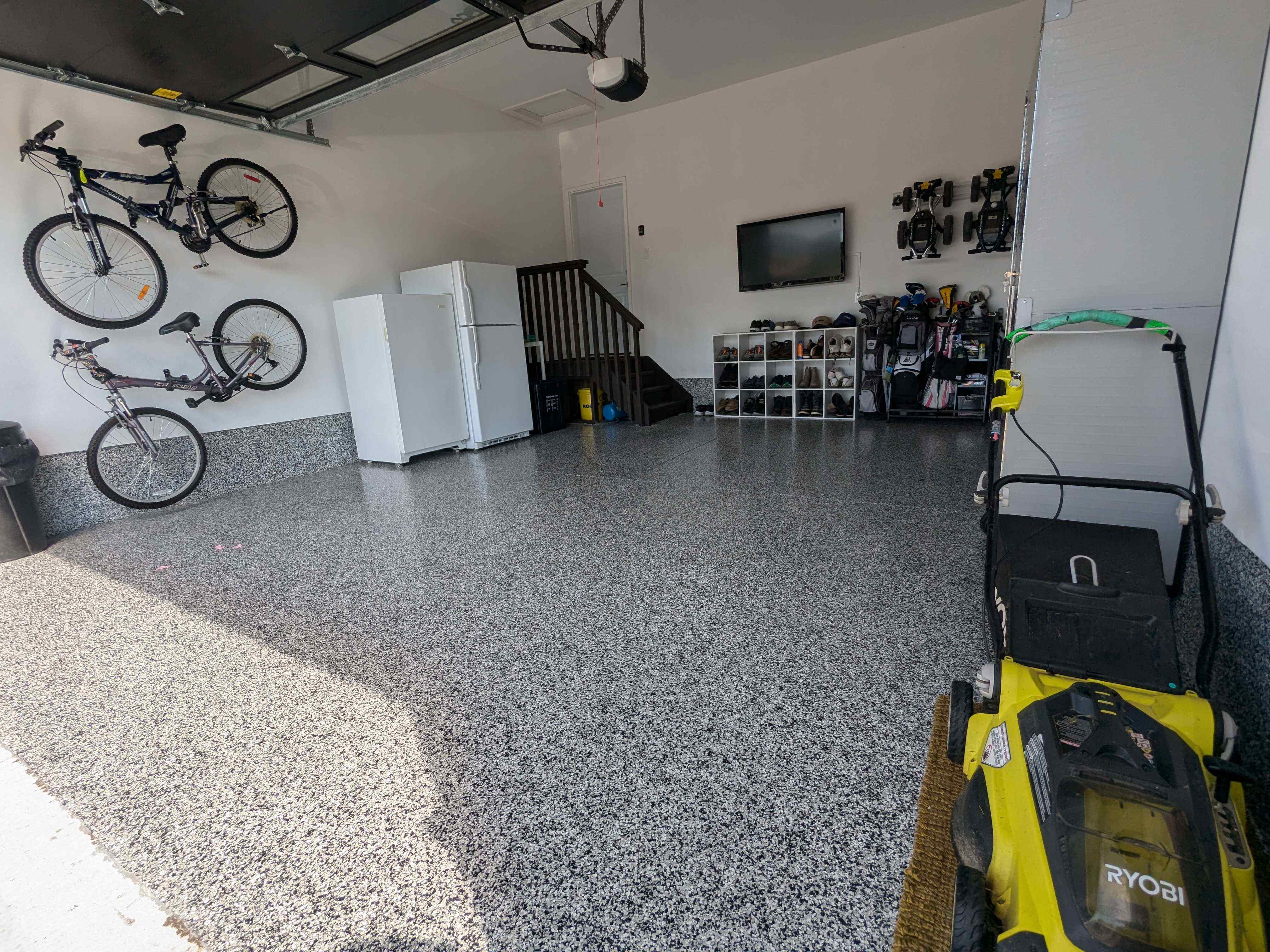 Custom colored epoxy flooring with decorative chips in Richmond Hill