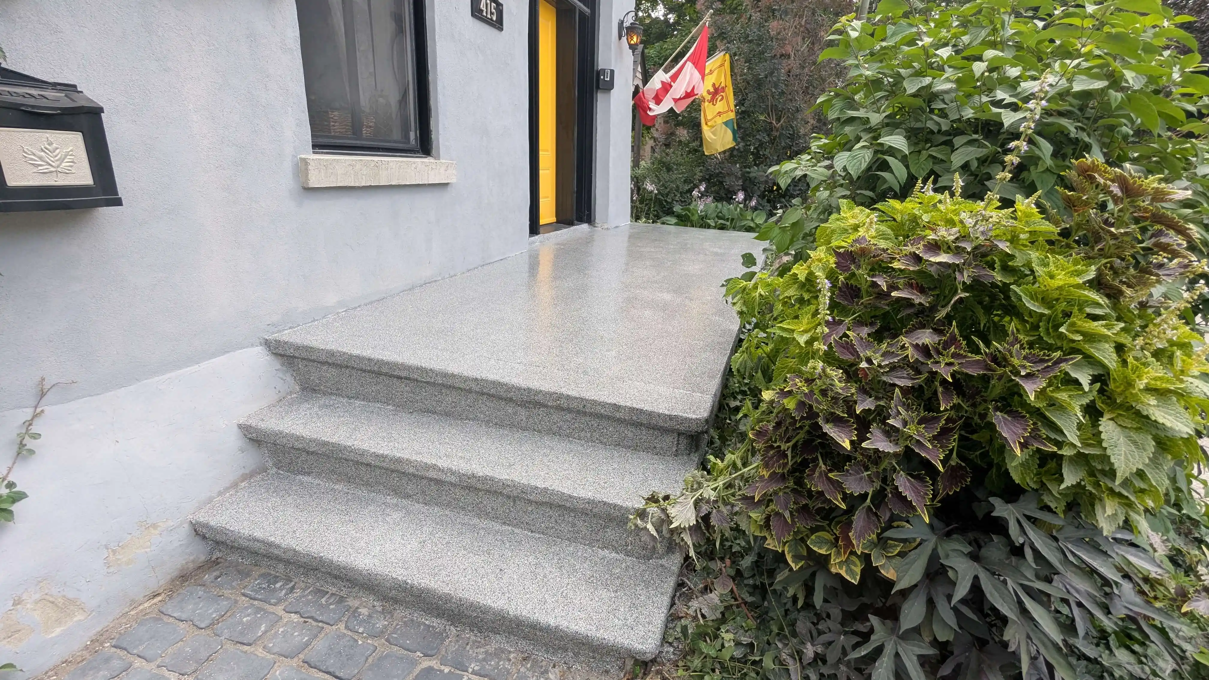 Exterior concrete sealing and epoxy coating in Richmond Hill